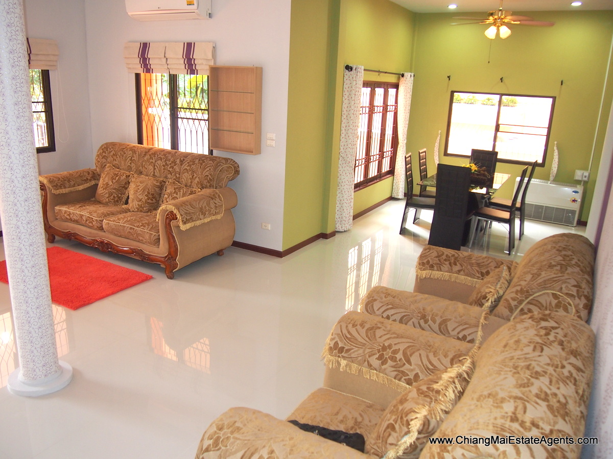 Fashionably Furnished 3 Bedroom Bungalow in Wang Tan