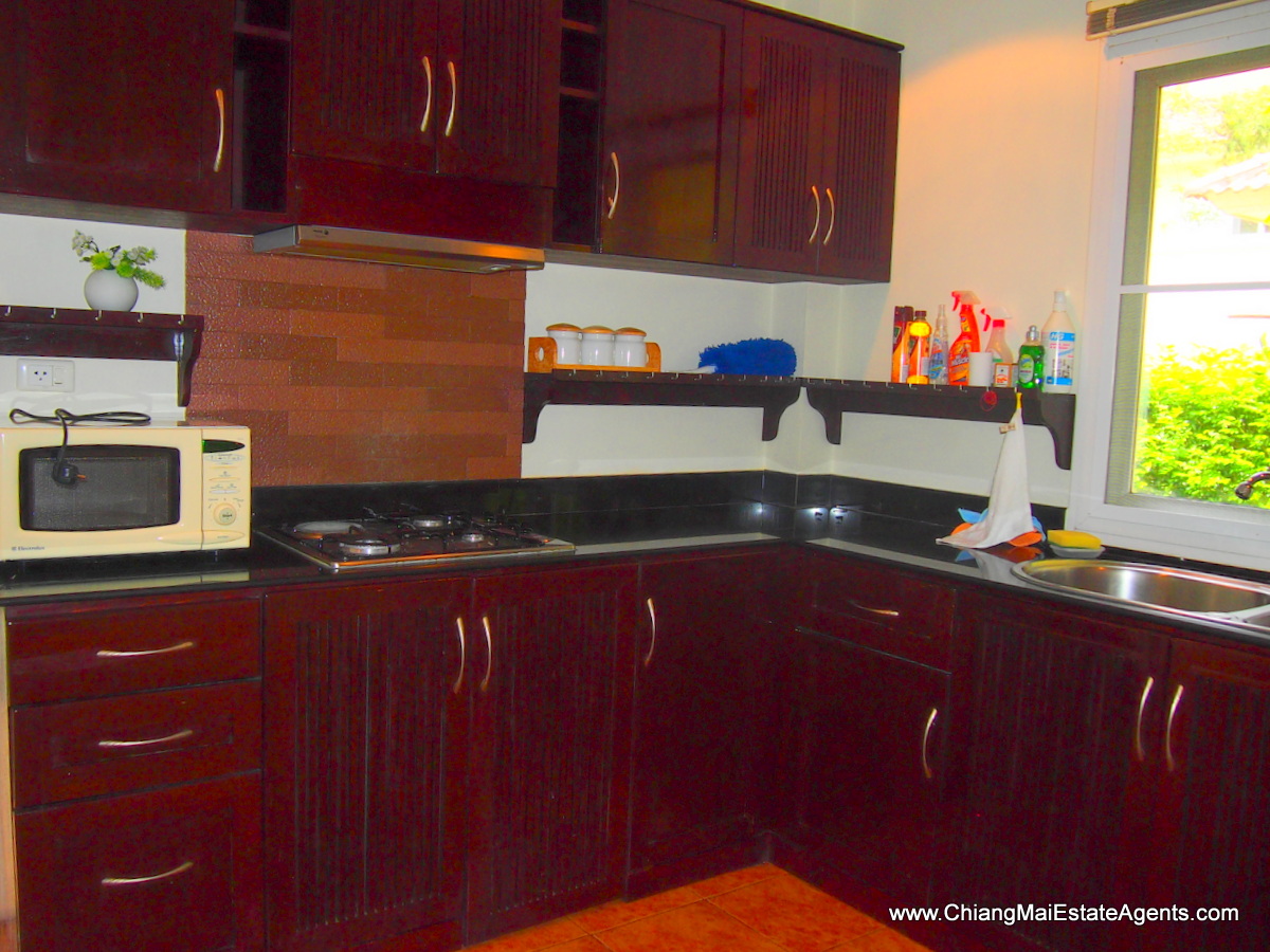 Beautifully Furnished home in Home in Park