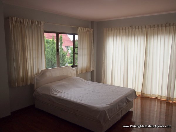 2 Houses For Rent and Sale in Nai Fun