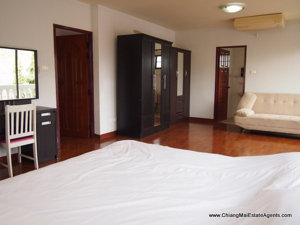 2 Houses For Rent and Sale in Nai Fun