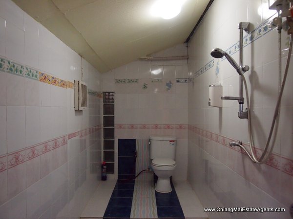 2 Houses For Rent and Sale in Nai Fun