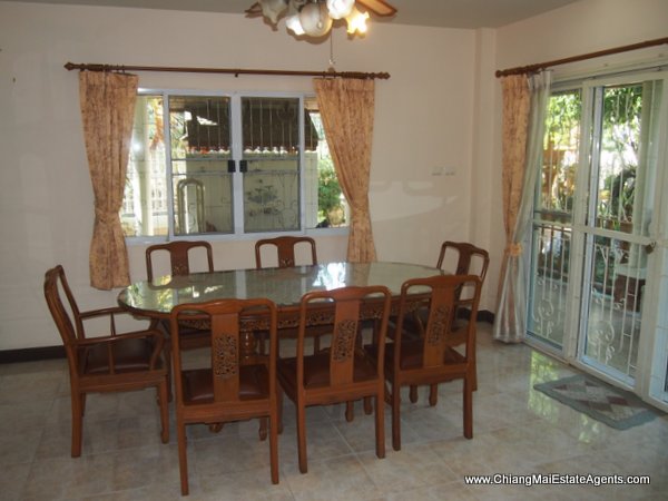 4 Bed Home + 2 Bed Maids Quarters