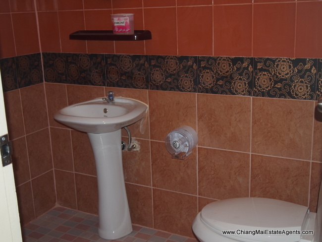 2 Bedroom Bungalow for rent in Mae Hia