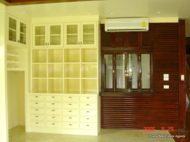 5 Bedroom House for Sale in Lanna Tara