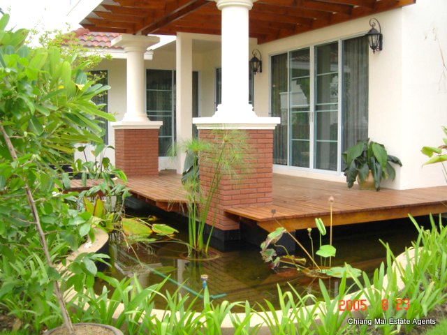 5 Bedroom House for Sale in Lanna Tara