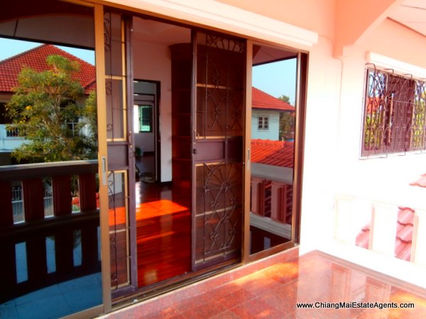 4 Bed Unfurnished Home in Moo Baan Pimook