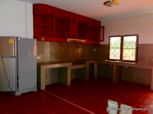 4 Bed Unfurnished Home in Moo Baan Pimook