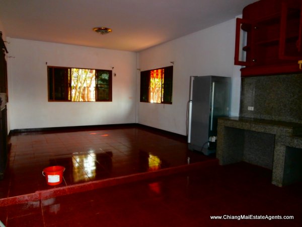 4 Bed Unfurnished Home in Moo Baan Pimook