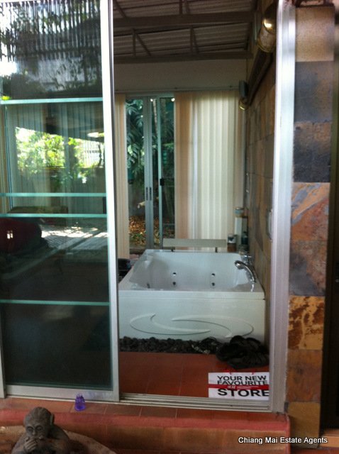 Great Value Home with Personality and Private Garden for Sale