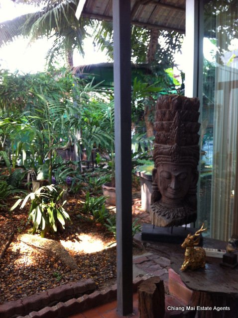 Great Value Home with Personality and Private Garden for Sale