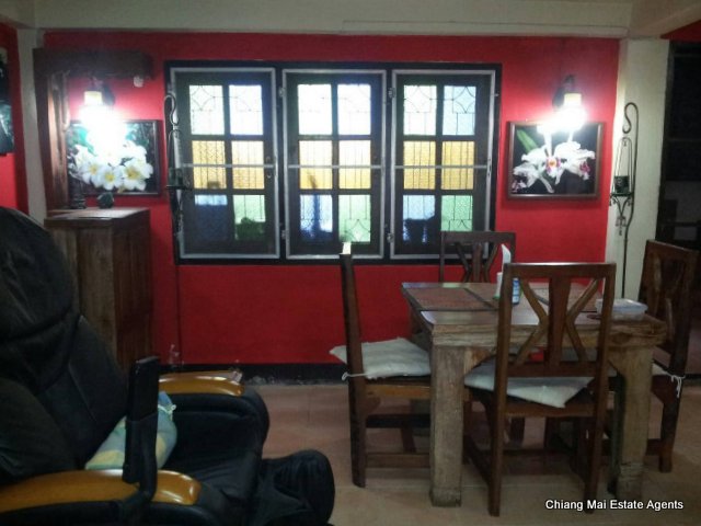 Great Value Home with Personality and Private Garden for Sale