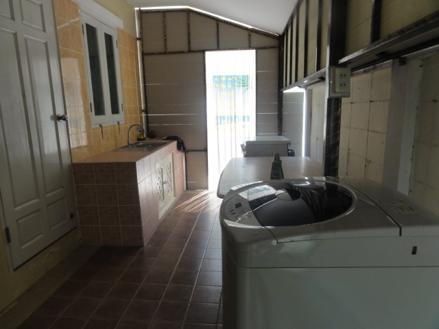 3 Bedroom House for Rent Near 3rd Ring Road