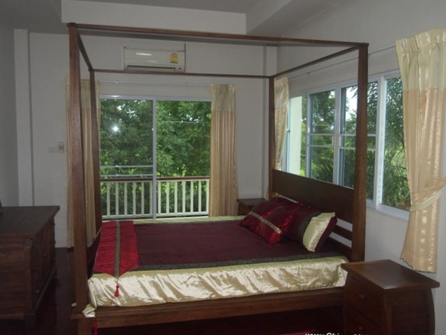 European Style House with 3 bedrooms