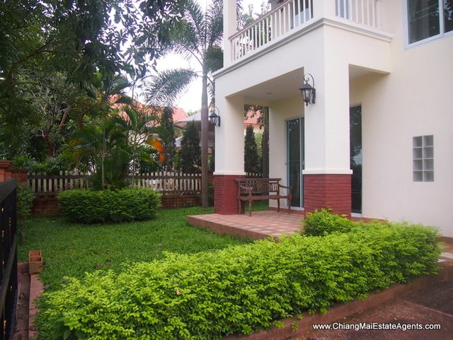 European Style House with 3 bedrooms