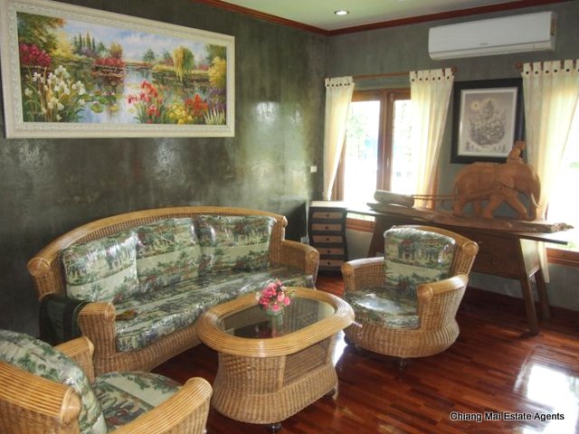 3 Bedroom Bungalow in Lanna Village For Rent