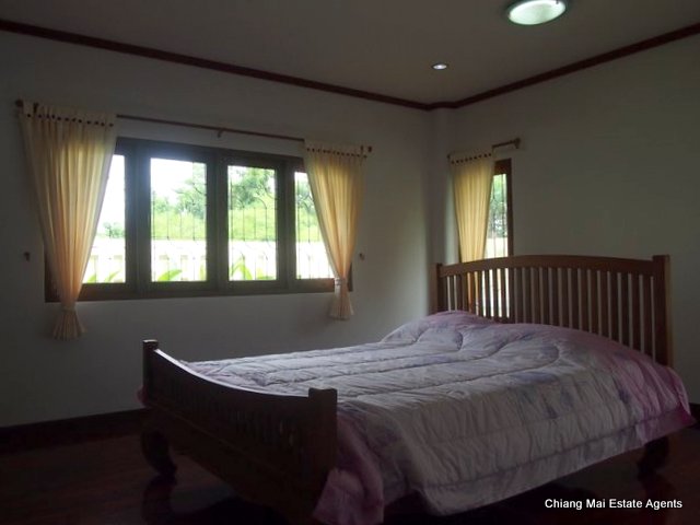 3 Bedroom Bungalow in Lanna Village For Rent