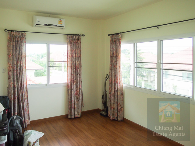 Large 4 Bed Family Home for Sale in Rungaroon
