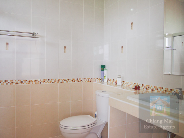 Large 4 Bed Family Home for Sale in Rungaroon