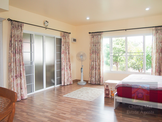 Large 4 Bed Family Home for Sale in Rungaroon