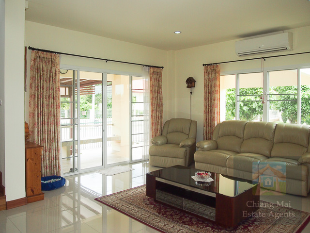 Large 4 Bed Family Home for Sale in Rungaroon