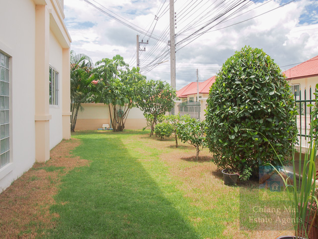 Large 4 Bed Family Home for Sale in Rungaroon