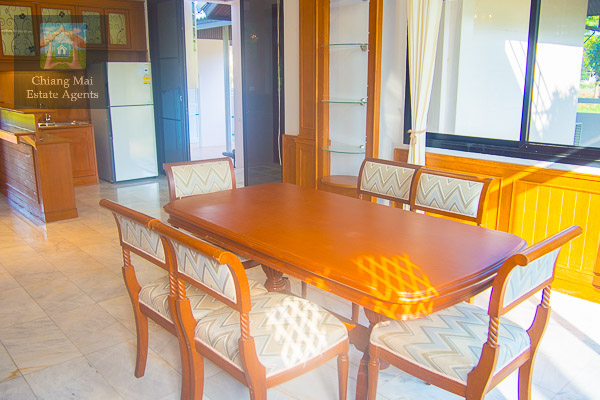 Beautiful Fully Furnished 3 Bed/ 4 Bath Home for Rent