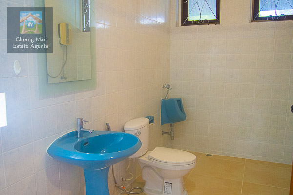 Beautiful Fully Furnished 3 Bed/ 4 Bath Home for Rent