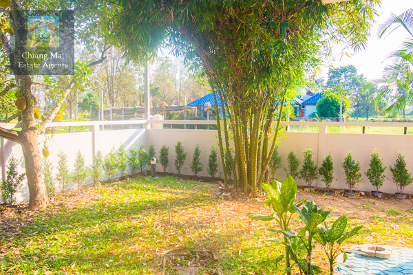 Beautiful Fully Furnished 3 Bed/ 4 Bath Home for Rent
