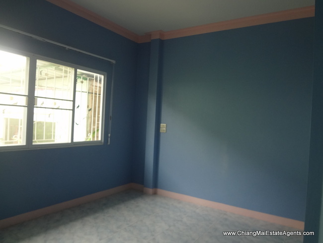 3 Bedrooms Bungalow house for rent