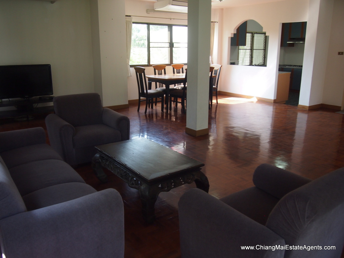 Large 3 Bedroom Home for Sale in Moo Baan Nai Fun