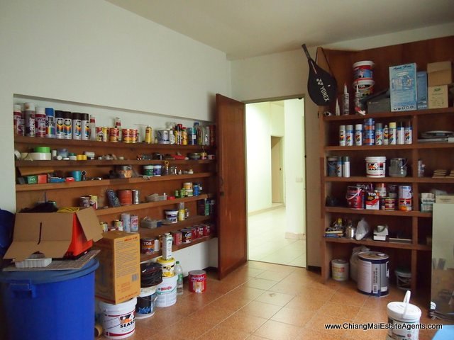 Spacious House For Sale In FaHam