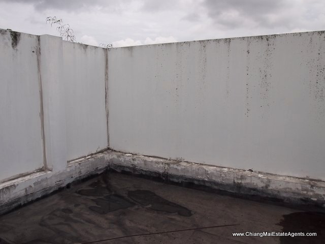 Spacious House For Sale In FaHam