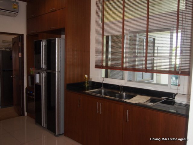 Custom Home For Sale with 3 Bedroom/ 3 Bathroom