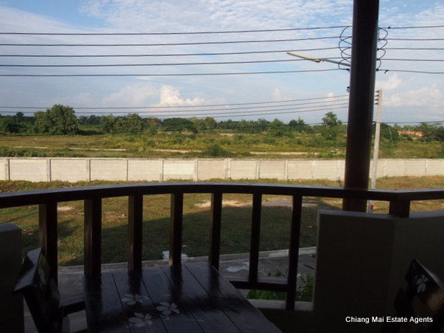 Custom Home For Sale with 3 Bedroom/ 3 Bathroom