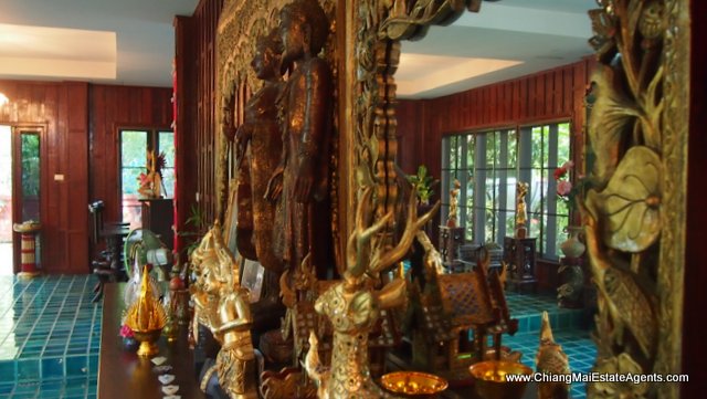 Traditional Lanna Style Home in Modern Moo Baan