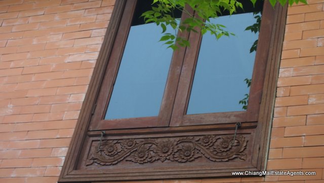 Traditional Lanna Style Home in Modern Moo Baan