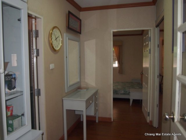 Large 4 Bedroom House in Hang Dong