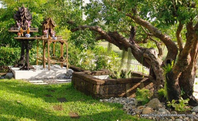 4 Bd, 4 Bth with Pool Home for Sale