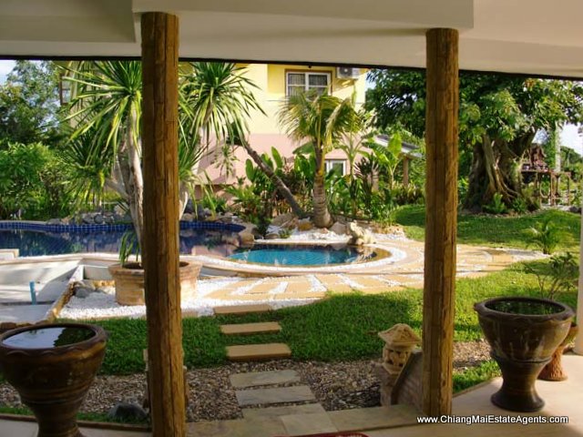 4 Bd, 4 Bth with Pool Home for Sale