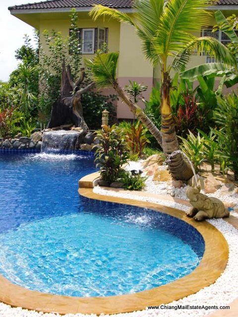 4 Bd, 4 Bth with Pool Home for Sale