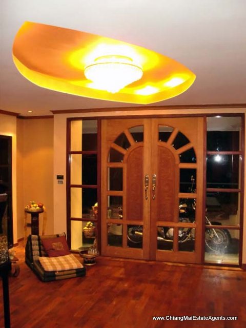 4 Bd, 4 Bth with Pool Home for Sale