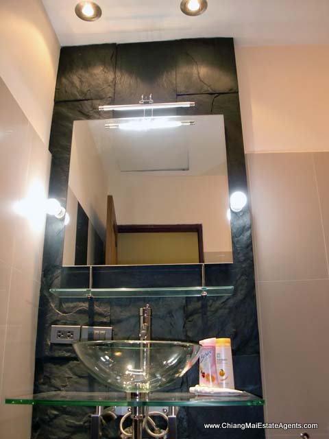 4 Bd, 4 Bth with Pool Home for Sale