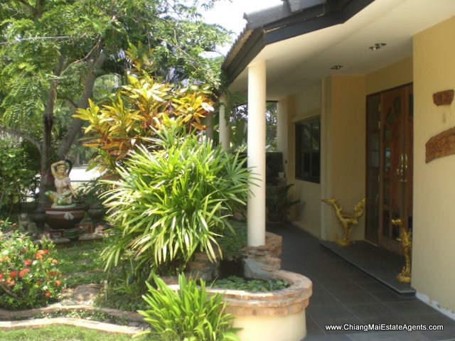 4 Bd, 4 Bth with Pool Home for Sale