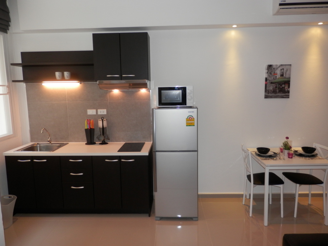 Studio Condo For Rent