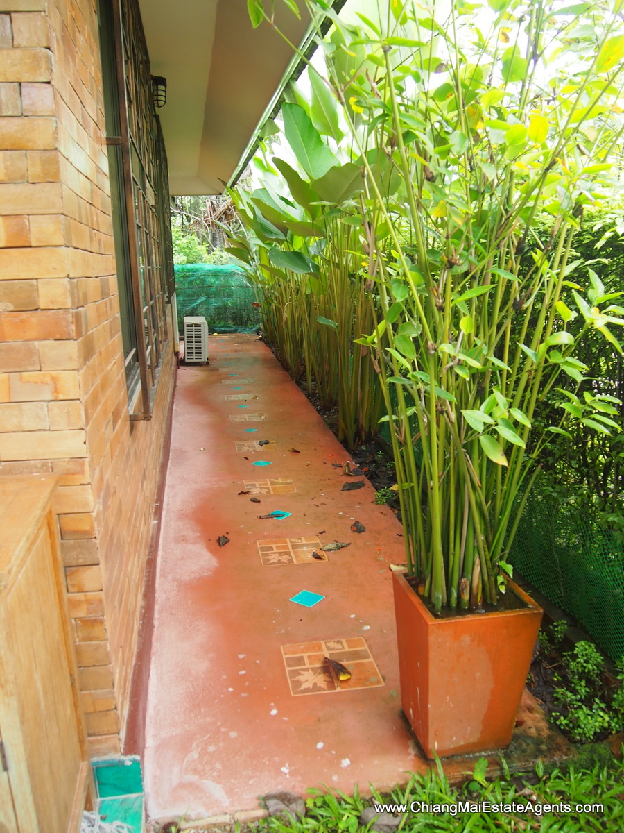 2 Bed Bungalow in Moo Baan Wangtan