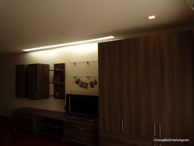Fully Furnished Studio Condo for Rent