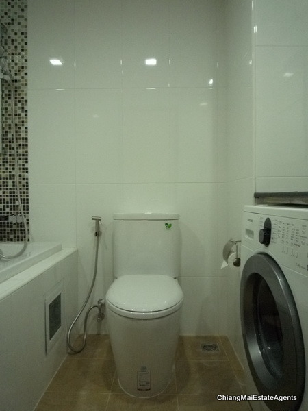 Fully Furnished Studio Condo for Rent
