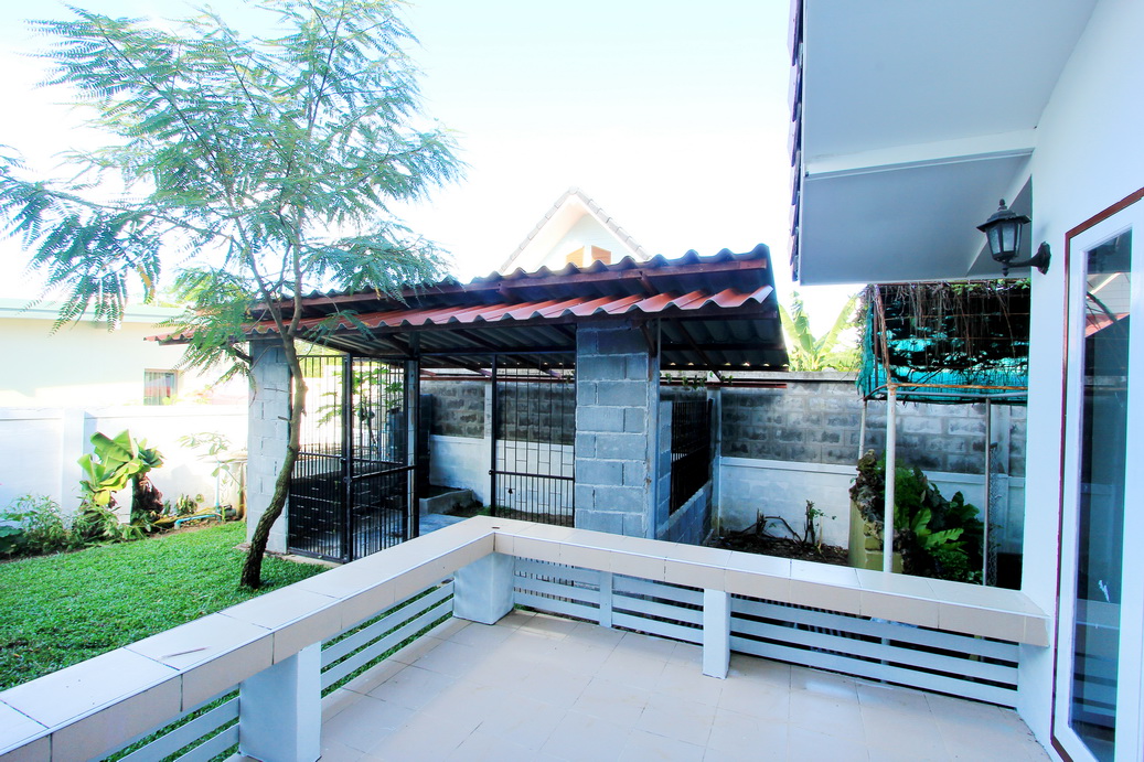 4 Bedroom Home Near Bo Sang
