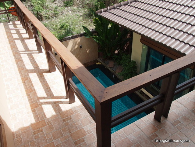 Lovely 5 Bed/ 5 Bath Home for Sale with Pool