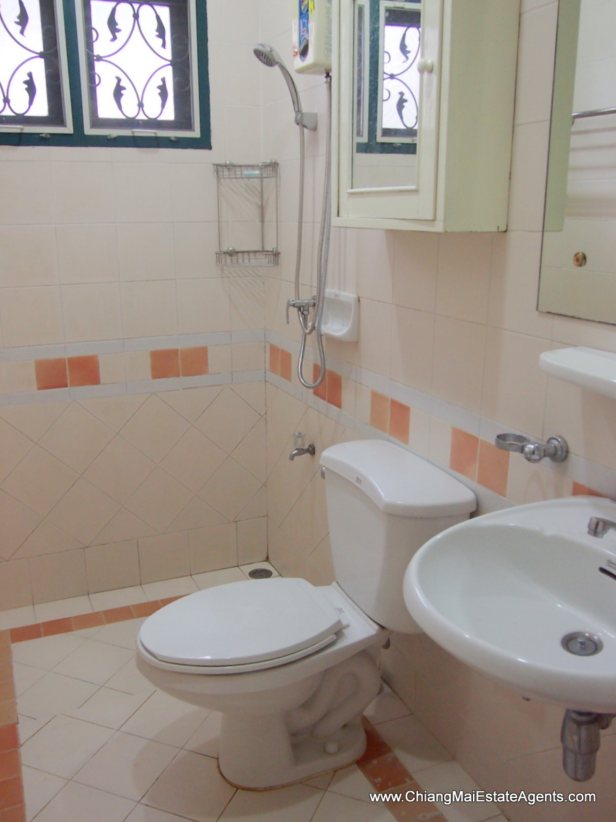 3 Bedroom Bungalow in Land and House